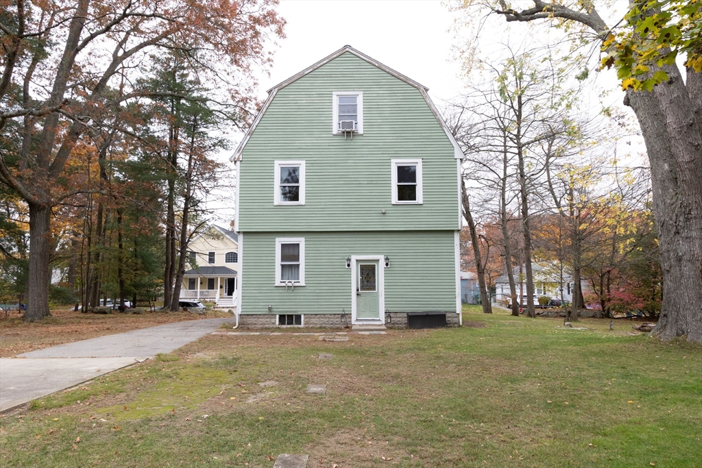 39 Bayley Street, Westwood, Massachusetts, 5 Bedrooms Bedrooms, 7 Rooms Rooms,1.5 BathroomsBathrooms,Residential,For Sale,Bayley Street,73457271