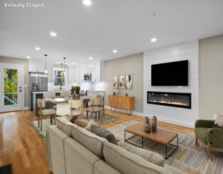 9 Acton Rd, Chelmsford, Massachusetts, 3 Bedrooms Bedrooms, 6 Rooms Rooms,3.5 BathroomsBathrooms,Residential,For Sale,Acton Rd,73457362