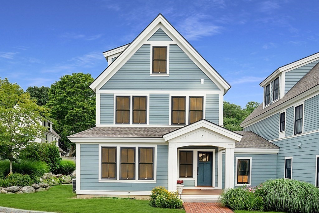 3 Sawmill Circle, Manchester, Massachusetts, 4 Bedrooms Bedrooms, 10 Rooms Rooms,3.5 BathroomsBathrooms,Residential Lease,For Rent,Sawmill Circle,73457663