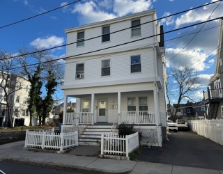 37 Trident Ave, Winthrop, Massachusetts, 8 Bedrooms Bedrooms, 15 Rooms Rooms,3 BathroomsBathrooms,Residential Income,For Sale,Trident Ave,73457896