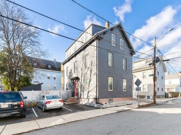 55 Buffum St, Salem, Massachusetts, 1 Bedroom Bedrooms, 3 Rooms Rooms,1 BathroomBathrooms,Residential Lease,For Rent,Buffum St,73457688