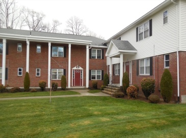57 Colonial Circle, Chicopee, Massachusetts, 1 Bedroom Bedrooms, 3 Rooms Rooms,1 BathroomBathrooms,Residential,For Sale,Colonial Circle,73457946 57 Colonial Circle, Chicopee, Massachusetts, 1 Bedroom Bedrooms, 3 Rooms Rooms,1 BathroomBathrooms,Residential,For Sale,Colonial Circle,73457946