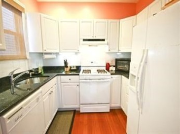 43 Prince Street, Brookline, Massachusetts, 2 Bedrooms Bedrooms, 5 Rooms Rooms,1.5 BathroomsBathrooms,Residential Lease,For Rent,Prince Street,73405465