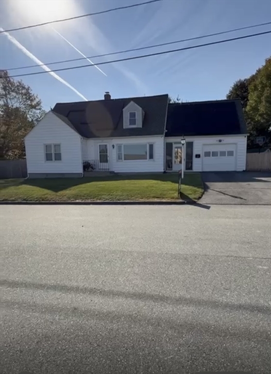 29 Tylee Ave, Worcester, Massachusetts, 4 Bedrooms Bedrooms, 4 Rooms Rooms,2 BathroomsBathrooms,Residential Lease,For Rent,Tylee Ave,73457863