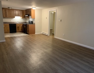 7 Bayberry, Acton, Massachusetts, 2 Bedrooms Bedrooms, 4 Rooms Rooms,1 BathroomBathrooms,Residential Lease,For Rent,Bayberry,73457658