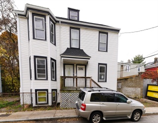 8 Weldon St, Boston, Massachusetts, 6 Bedrooms Bedrooms, 11 Rooms Rooms,3.5 BathroomsBathrooms,Residential Income,For Sale,Weldon St,73457370