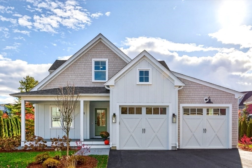 5 Morning Stroll, Plymouth, Massachusetts, 3 Bedrooms Bedrooms, 7 Rooms Rooms,2.5 BathroomsBathrooms,Residential,For Sale,Morning Stroll,73455974