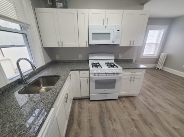 738 Washington Street, Norwood, Massachusetts, 1 Bedroom Bedrooms, 3 Rooms Rooms,1 BathroomBathrooms,Residential Lease,For Rent,Washington Street,73451900 738 Washington Street, Norwood, Massachusetts, 1 Bedroom Bedrooms, 3 Rooms Rooms,1 BathroomBathrooms,Residential Lease,For Rent,Washington Street,73451900