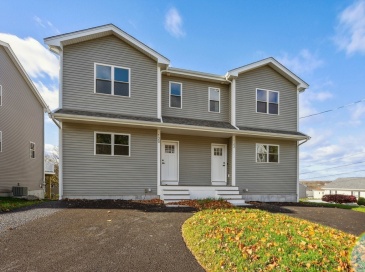 110 Stowe St, Fall River, Massachusetts, 3 Bedrooms Bedrooms, 7 Rooms Rooms,2.5 BathroomsBathrooms,Residential Lease,For Rent,Stowe St,73458639