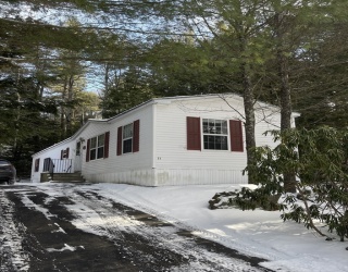11 Colonial Lane, Winchendon, Massachusetts, 2 Bedrooms Bedrooms, 4 Rooms Rooms,1.5 BathroomsBathrooms,Residential,For Sale,Colonial Lane,73451693