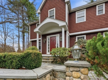 54 Woodchester Dr, Weston, Massachusetts, 4 Bedrooms Bedrooms, 18 Rooms Rooms,3.5 BathroomsBathrooms,Residential Lease,For Rent,Woodchester Dr,73457540