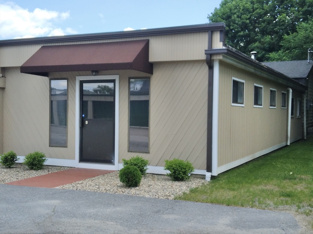 4 Hotel Pl, Pepperell, Massachusetts, ,Commercial Lease,For Rent,Hotel Pl,73458566