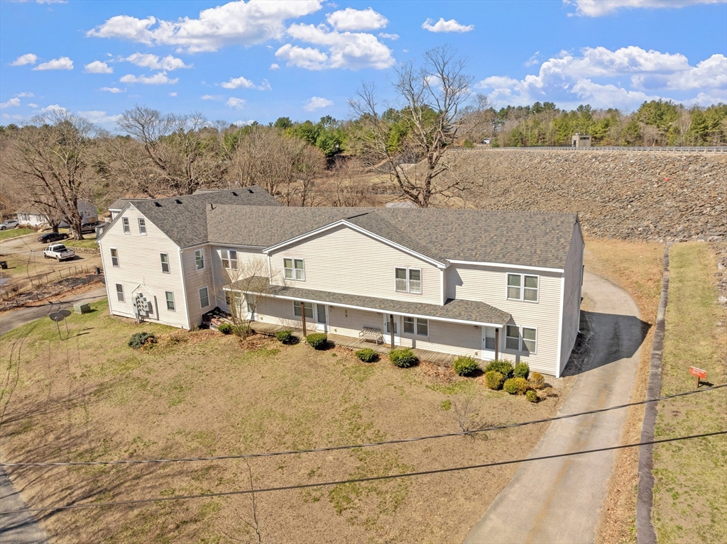 44 Howarth Rd, Oxford, Massachusetts, 12 Bedrooms Bedrooms, 26 Rooms Rooms,9 BathroomsBathrooms,Residential Income,For Sale,Howarth Rd,73373572
