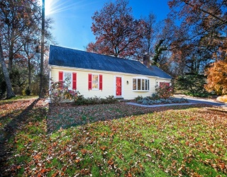 12 Crowell Road, Sandwich, Massachusetts, 3 Bedrooms Bedrooms, 6 Rooms Rooms,2 BathroomsBathrooms,Residential,For Sale,Crowell Road,73458467