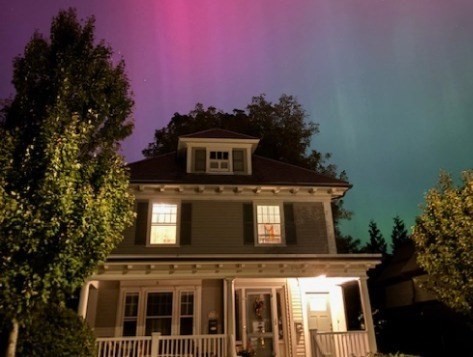 36 Lovett St, Beverly, Massachusetts, 2 Bedrooms Bedrooms, 9 Rooms Rooms,2.5 BathroomsBathrooms,Residential Lease,For Rent,Lovett St,73393706