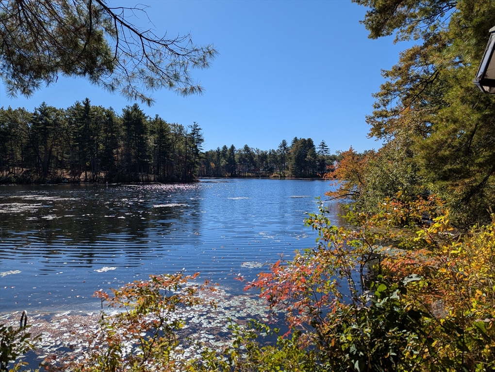 34 Hallock Point Road, Stow, Massachusetts, 4 Bedrooms Bedrooms, 6 Rooms Rooms,1 BathroomBathrooms,Residential,For Sale,Hallock Point Road,73458761