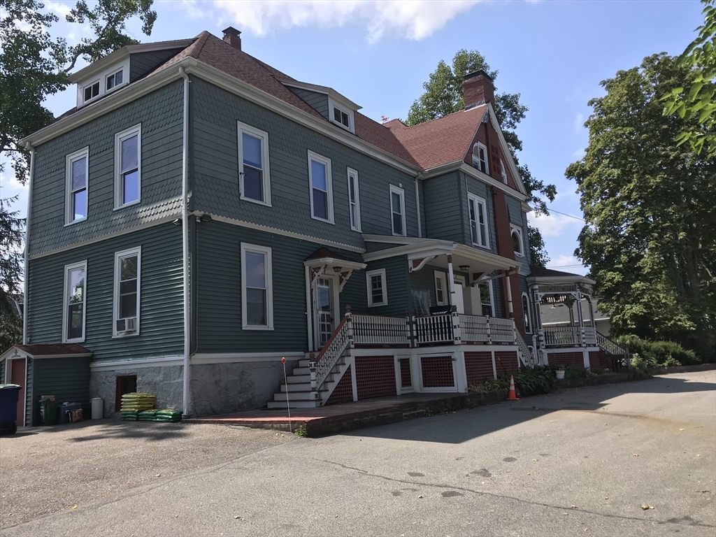 82 Middle Street, Braintree, Massachusetts, 4 Bedrooms Bedrooms, 6 Rooms Rooms,2 BathroomsBathrooms,Residential Lease,For Rent,Middle Street,73413320