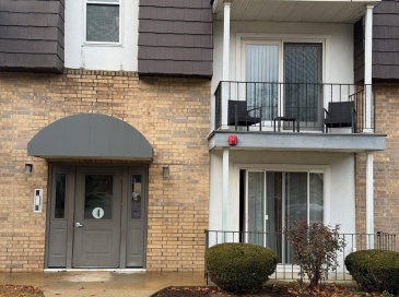 4 Shadowbrook Ln, Milford, Massachusetts, 2 Bedrooms Bedrooms, 5 Rooms Rooms,1.5 BathroomsBathrooms,Residential Lease,For Rent,Shadowbrook Ln,73456656