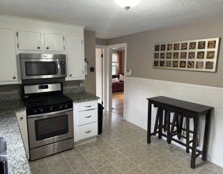 49A Plainfield Ave, Shrewsbury, Massachusetts, 3 Bedrooms Bedrooms, 5 Rooms Rooms,1 BathroomBathrooms,Residential Lease,For Rent,Plainfield Ave,73459083