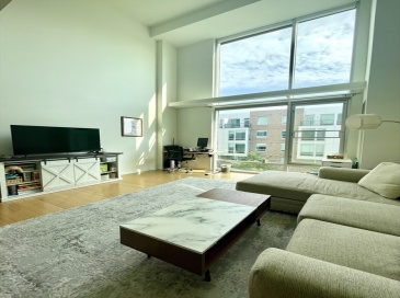 1 Earhart, Cambridge, Massachusetts, 1 Bedroom Bedrooms, 7 Rooms Rooms,1.5 BathroomsBathrooms,Residential Lease,For Rent,Earhart,73397826