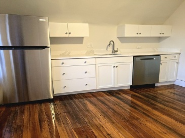 94 Morrison Avenue, Somerville, Massachusetts, 2 Bedrooms Bedrooms, 4 Rooms Rooms,1 BathroomBathrooms,Residential Lease,For Rent,Morrison Avenue,73459145
