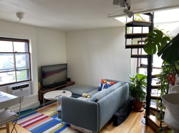 49 Brimmer, Boston, Massachusetts, 1 Bedroom Bedrooms, 3 Rooms Rooms,1 BathroomBathrooms,Residential Lease,For Rent,Brimmer,73455863