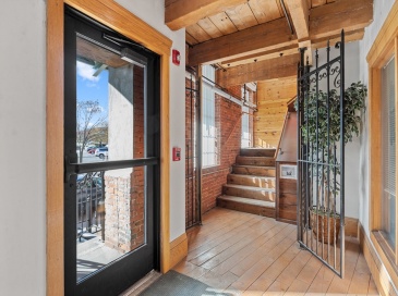 100 Grove St, Worcester, Massachusetts, ,Commercial Lease,For Rent,Grove St,73459054