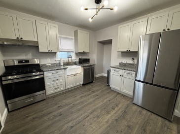 546 Nantasket Ave, Hull, Massachusetts, 4 Bedrooms Bedrooms, 6 Rooms Rooms,1 BathroomBathrooms,Residential Lease,For Rent,Nantasket Ave,73458210