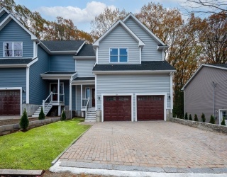 10 Beale Street, Worcester, Massachusetts, 3 Bedrooms Bedrooms, 10 Rooms Rooms,3.5 BathroomsBathrooms,Residential,For Sale,Beale Street,73458928