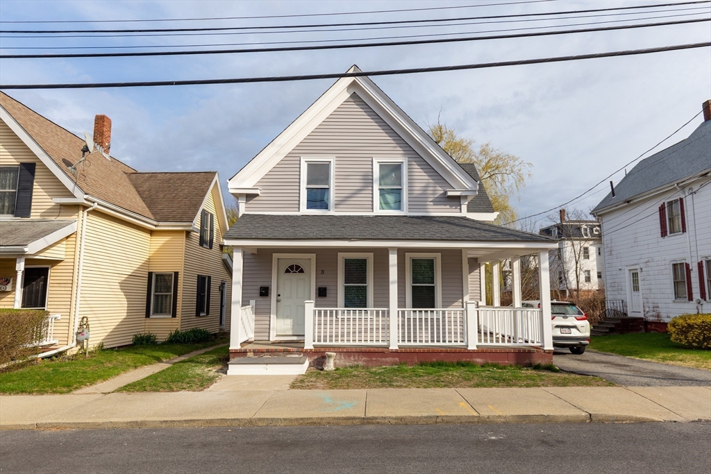 3 Murray St, Plymouth, Massachusetts, 4 Bedrooms Bedrooms, 8 Rooms Rooms,2 BathroomsBathrooms,Residential Income,For Sale,Murray St,73363336