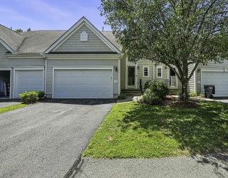 17 Violet Dr, Grafton, Massachusetts, 3 Bedrooms Bedrooms, 5 Rooms Rooms,2.5 BathroomsBathrooms,Residential Lease,For Rent,Violet Dr,73409830