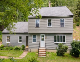 40 Town Farm Road, Orange, Massachusetts, 3 Bedrooms Bedrooms, 6 Rooms Rooms,2.5 BathroomsBathrooms,Residential,For Sale,Town Farm Road,73408949