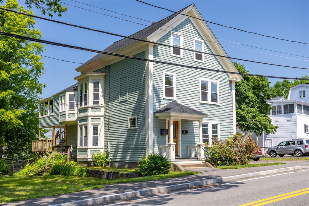40 Washington St., Ayer, Massachusetts, 4 Bedrooms Bedrooms, 10 Rooms Rooms,2 BathroomsBathrooms,Residential Income,For Sale,Washington St.,73391179