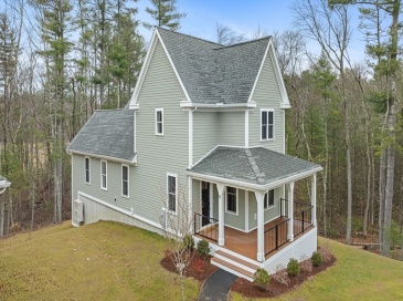 15 Kay's Walk, Carlisle, Massachusetts, 3 Bedrooms Bedrooms, 8 Rooms Rooms,2.5 BathroomsBathrooms,Residential,For Sale,Kay's Walk,73334597