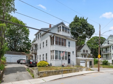 25-27 Granite, Webster, Massachusetts, 7 Bedrooms Bedrooms, 18 Rooms Rooms,5 BathroomsBathrooms,Residential Income,For Sale,Granite,73399079