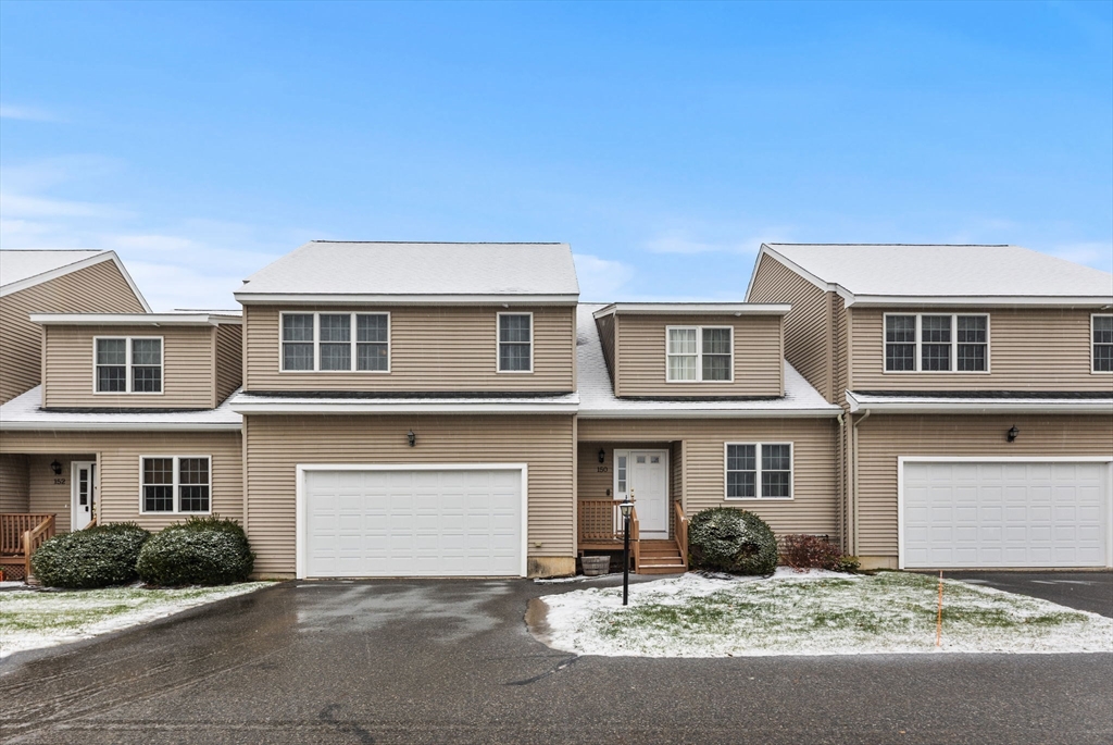 150 Ariel Cir, Sutton, Massachusetts, 2 Bedrooms Bedrooms, 6 Rooms Rooms,2.5 BathroomsBathrooms,Residential,For Sale,Ariel Cir,73459511