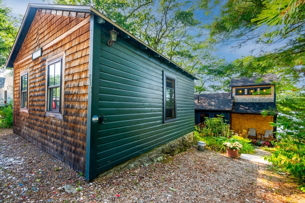 213 Ashby Rd, Ashburnham, Massachusetts, 2 Bedrooms Bedrooms, 4 Rooms Rooms,2 BathroomsBathrooms,Residential,For Sale,Ashby Rd,73411674