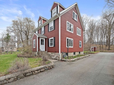 2205 Washington St, Canton, Massachusetts, 5 Bedrooms Bedrooms, 12 Rooms Rooms,2.5 BathroomsBathrooms,Residential Income,For Sale,Washington St,73362428