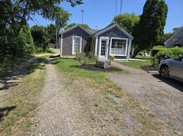 726 Main Street, Chatham, Massachusetts, ,Commercial Lease,For Rent,Main Street,73406211