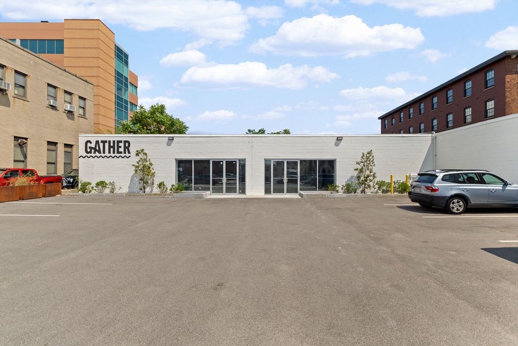 44 Troy St, Fall River, Massachusetts, ,Commercial Lease,For Rent,Troy St,73401861