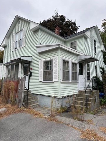 109 Sylvester St, Lawrence, Massachusetts, 3 Bedrooms Bedrooms, 6 Rooms Rooms,1 BathroomBathrooms,Residential,For Sale,Sylvester St,73299938