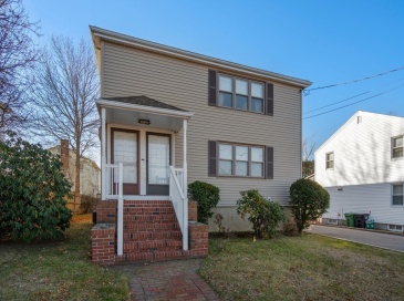 1026-1028 Belmont St, Watertown, Massachusetts, 6 Bedrooms Bedrooms, 10 Rooms Rooms,2 BathroomsBathrooms,Residential Income,For Sale,Belmont St,73329965 1026-1028 Belmont St, Watertown, Massachusetts, 6 Bedrooms Bedrooms, 10 Rooms Rooms,2 BathroomsBathrooms,Residential Income,For Sale,Belmont St,73329965