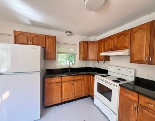 1057 Main, Walpole, Massachusetts, 2 Bedrooms Bedrooms, 3 Rooms Rooms,1 BathroomBathrooms,Residential Lease,For Rent,Main,73409570