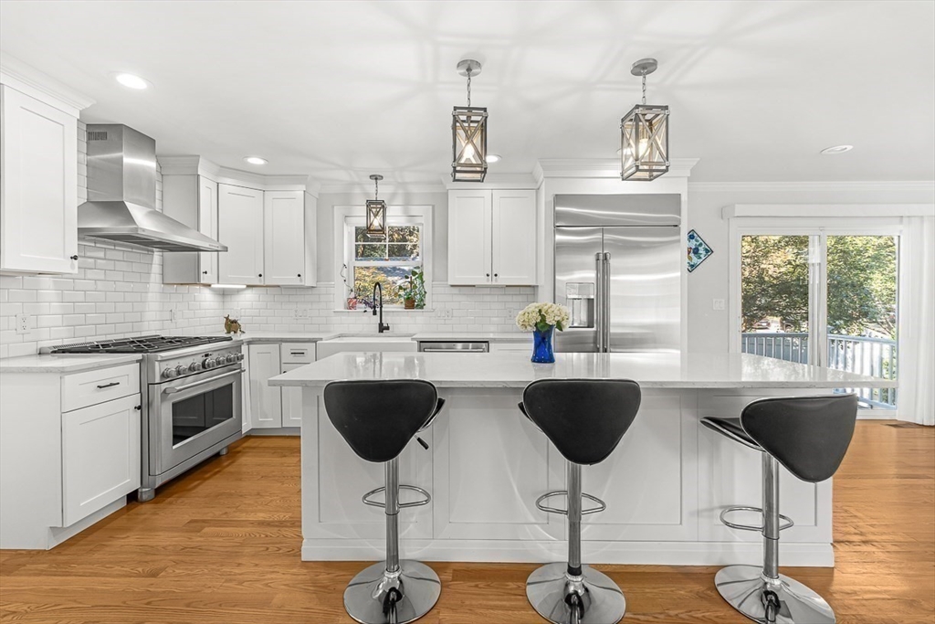 237 Swanton Street, Winchester, Massachusetts, 5 Bedrooms Bedrooms, 9 Rooms Rooms,4 BathroomsBathrooms,Residential,For Sale,Swanton Street,73459838