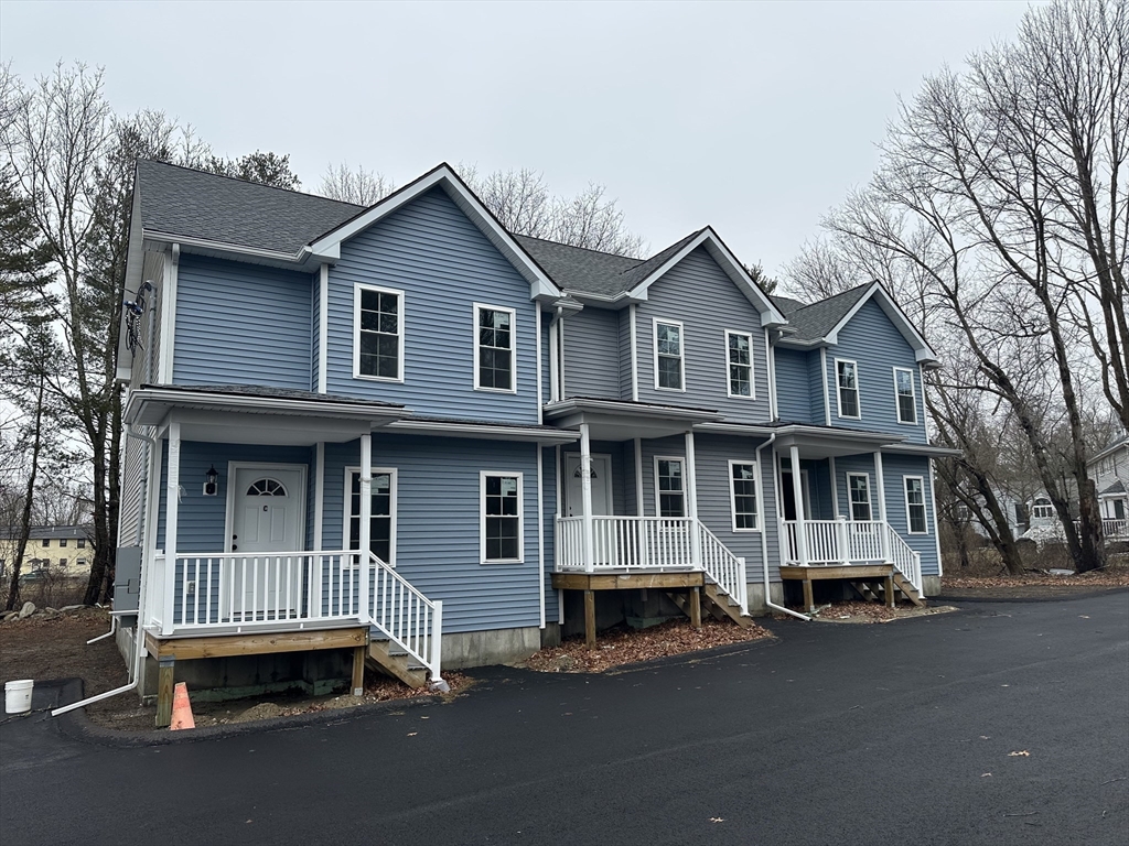 170 Hart St, Taunton, Massachusetts, 3 Bedrooms Bedrooms, 5 Rooms Rooms,2.5 BathroomsBathrooms,Residential,For Sale,Hart St,73349470