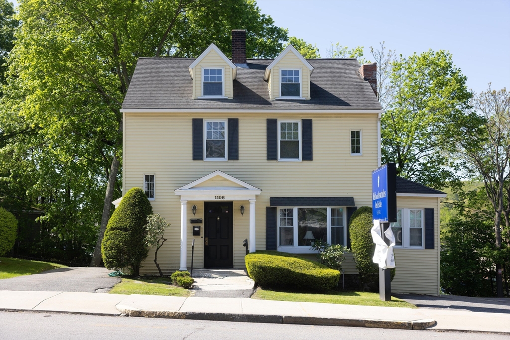 1106 Pleasant Street, Worcester, Massachusetts, ,Commercial Sale,For Sale,Pleasant Street,73377573