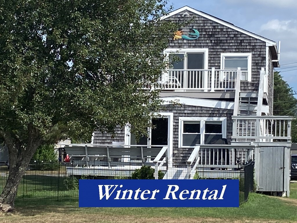 14 Harbor Road Hb, Mattapoisett, Massachusetts, 2 Bedrooms Bedrooms, 3 Rooms Rooms,1 BathroomBathrooms,Residential Lease,For Rent,Harbor Road Hb,73388705