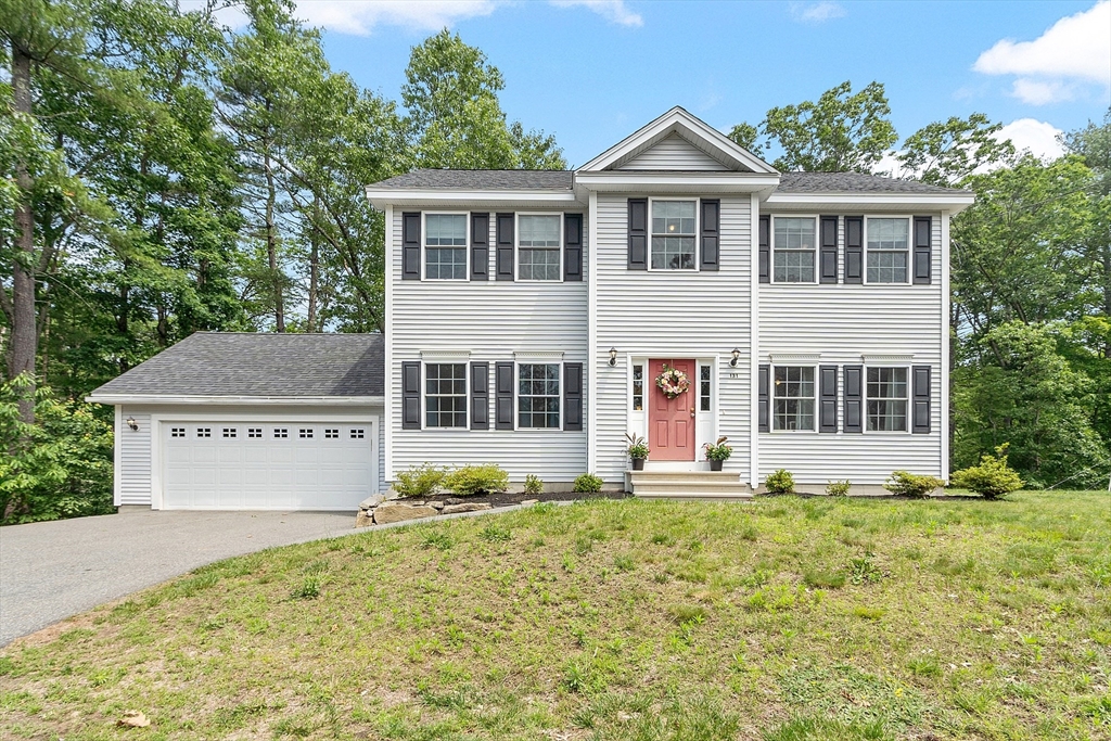 131 Great Road, Shirley, Massachusetts, 4 Bedrooms Bedrooms, 8 Rooms Rooms,2.5 BathroomsBathrooms,Residential,For Sale,Great Road,73394247