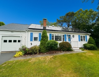 8 Jasmine Ln, Barnstable, Massachusetts, 3 Bedrooms Bedrooms, 6 Rooms Rooms,2.5 BathroomsBathrooms,Residential,For Sale,Jasmine Ln,73456666