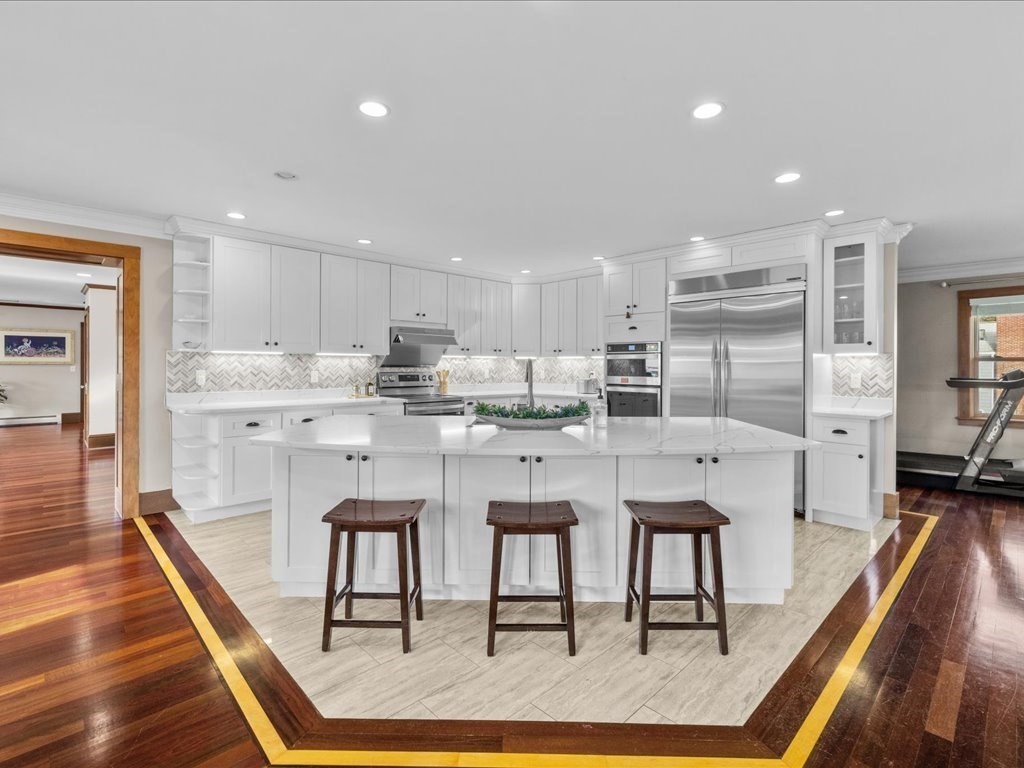 132 Thatcher Street, Westwood, Massachusetts, 4 Bedrooms Bedrooms, 9 Rooms Rooms,3.5 BathroomsBathrooms,Residential,For Sale,Thatcher Street,73458573